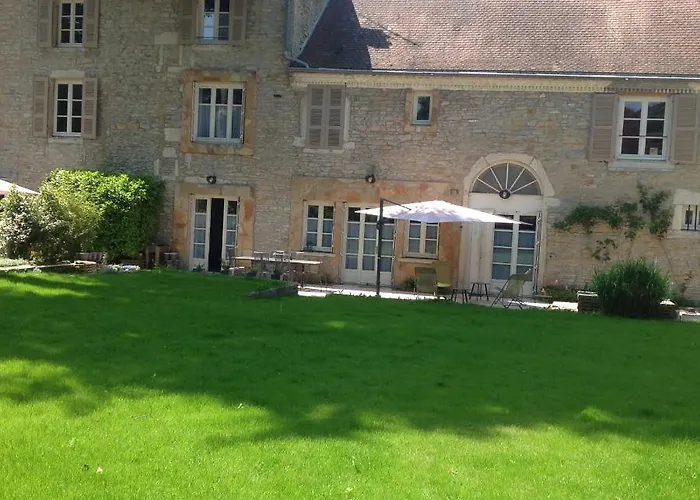 Des Contamines Bed & Breakfast Crémieu